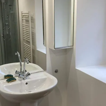 Spacious Near Omaha Casa vacanze Asnieres-en-Bessin