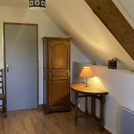 Charming 3km From Omaha Asnieres-en-Bessin