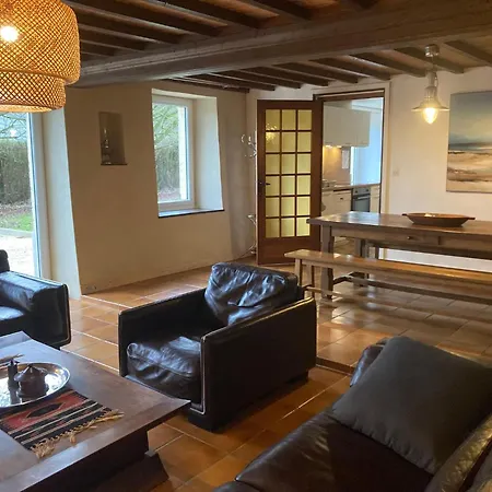 Charming 3km From Omaha Tatil Evi
